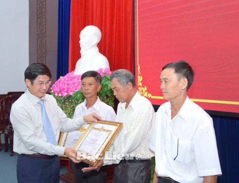 Lan tỏa những mô hình hay, gương điển hình học và làm theo Bác