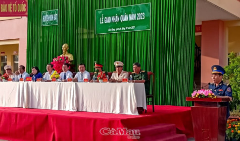 Bộ Tư lệnh Vùng Cảnh sát biển 4 tuyển nhận công dân nhập ngũ