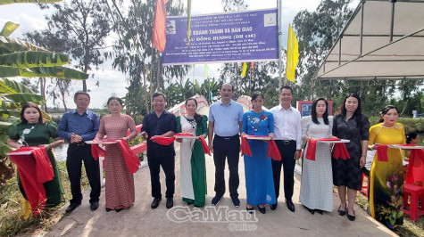Vận động kinh phí xây dựng cầu qua sông Cái Tàu