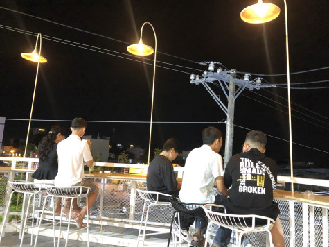 Bạn trẻ với Lễ Tình nhân