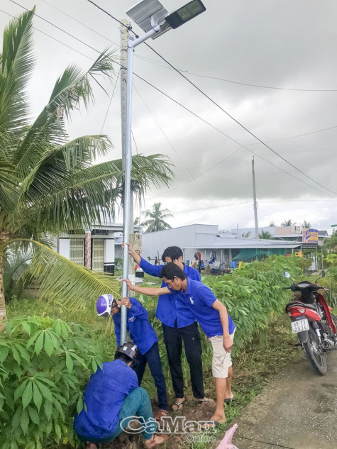 Ðường quê sáng đẹp, an toàn