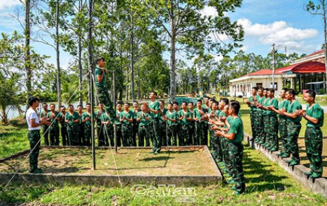 Huấn luyện tân binh