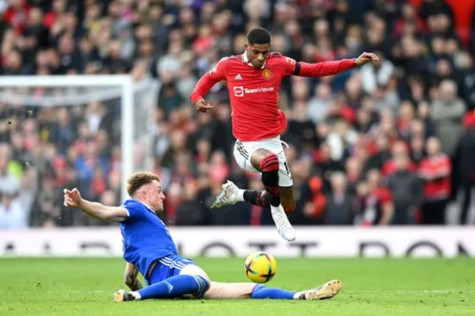 Tổng hợp vòng 24, Arsenal và Man Utd hưởng niềm vui