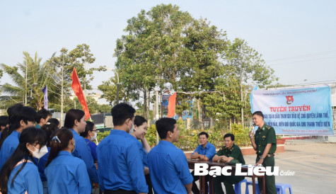 Thành đoàn TP. Bạc Liêu - Đồn biên phòng Nhà Mát: Tuyên truyền bảo vệ chủ quyền lãnh thổ, biển đảo, biên giới quốc gia
