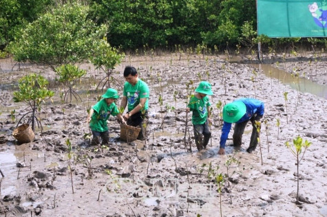 Lan tỏa thông điệp “Vì một Việt Nam xanh”