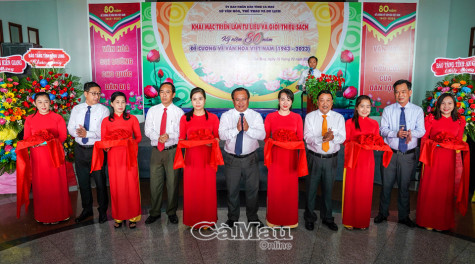 Triển lãm, giới thiệu sách chuyên đề Kỷ niệm 80 năm “Đề cương về Văn hóa Việt Nam”