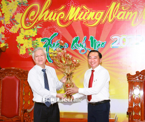 Hai tổ chức phi Chính phủ chào xã giao UBND tỉnh