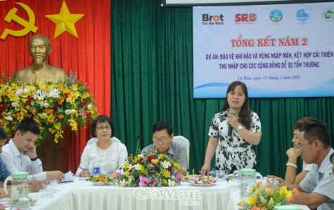 Tăng cường hỗ trợ sinh kế cho người dân để bảo vệ và phát triển rừng