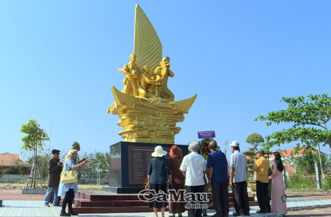 Tri ân liệt sĩ Cơ quan Nhiếp ảnh - Điện ảnh Tây Nam Bộ