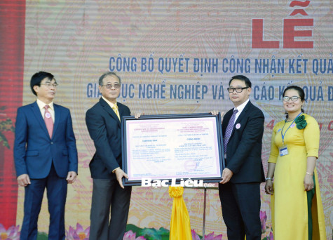 Trường Cao đẳng KT-KT Bạc Liêu: Công bố Quyết định công nhận kết quả đánh giá ngoài cơ sở giáo dục nghề nghiệp