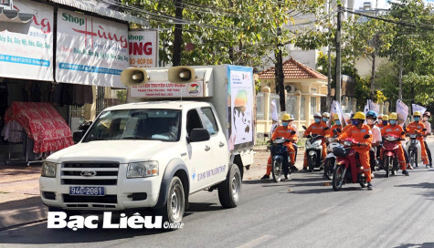 “Chung tay tiết kiệm điện - Thành thói quen”