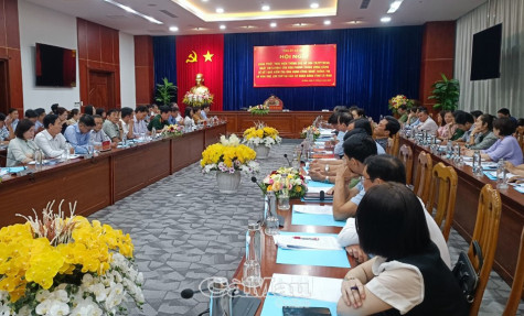 Khắc phục hạn chế về ứng dụng công nghệ thông tin và văn thư, lưu trữ