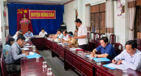 Hội đồng Dân tộc của Quốc hội: Khảo sát chính sách phát triển KTTT vùng DTTS tại huyện Hồng Dân