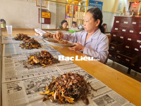 Những thầy thuốc không lương