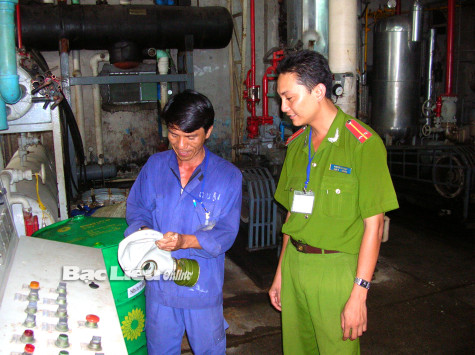 Quan tâm chăm lo, cải thiện điều kiện làm việc cho người lao động