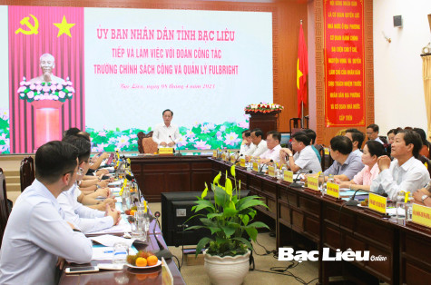 Bạc Liêu làm việc với Trường Chính sách công và Quản lý Fulbright