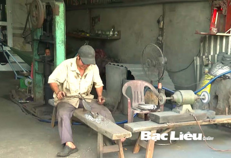 Ông Lê Hồ Hải: "Giữ lửa" cho nghề rèn