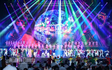 Kỷ niệm 1055 năm Nhà nước Đại Cồ Việt và khai mạc lễ hội Hoa Lư