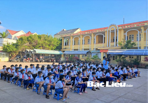 Hơn 200 thí sinh tham gia kỳ thi chọn học sinh giỏi lớp 8 vòng huyện