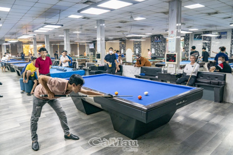 Cơ thủ Lê Quốc Hồ vô địch Giải Billiards carom 3 băng mở rộng tranh Cúp CLB Bida Di A 2023