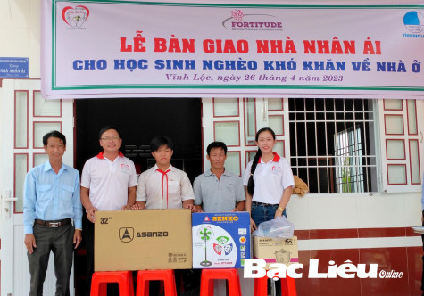 Chăm lo, vun đắp cho những mầm xanh phát triển