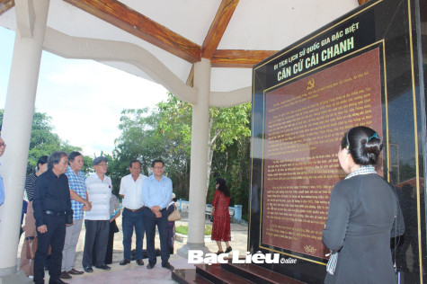 Để văn học Đồng bằng sông Cửu Long “đập cánh bay lên”