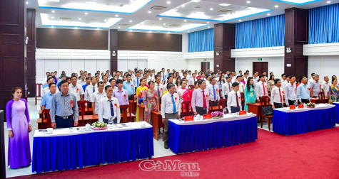 Tuyên dương các điển hình học tập và làm theo gương Bác