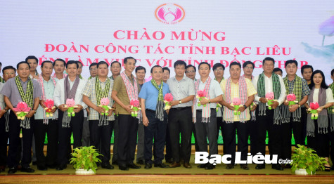 Đoàn cán bộ tỉnh Bạc Liêu tham quan mô hình Hội quán ở tỉnh Đồng Tháp