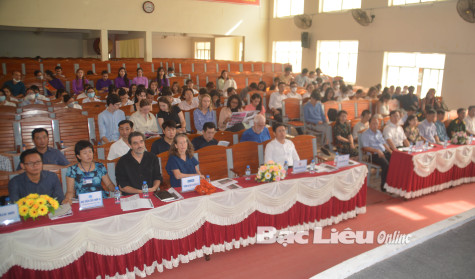 Workshop thực địa “Quy hoạch cảnh quan đô thị, kiến trúc thích ứng với sự nóng lên của Trái đất” tại Bạc Liêu