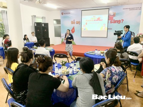 iSchool Bạc Liêu: Tổ chức Hội thảo “Vào lớp 1, bố mẹ và con đã sẵn sàng?”