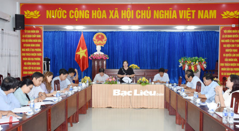 Đoàn giám sát HĐND tỉnh làm việc với UBND huyện Vĩnh Lợi