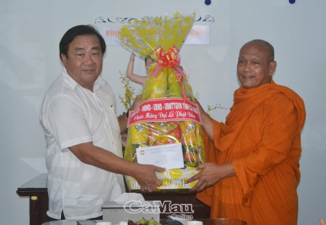 Thăm, chúc mừng Đại lễ Phật đản Phật lịch 2567