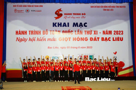 Tổng duyệt chương trình Hành trình đỏ do Bạc Liêu đăng cai tổ chức