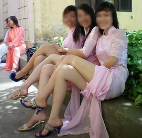 Tôn trọng áo dài