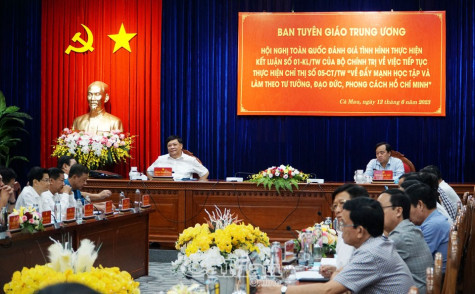 Học và làm theo Bác không dừng, không nghỉ