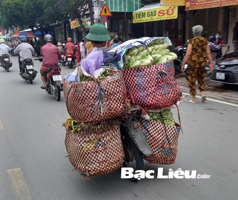 Xe máy “nhiều không” tập trung lưu thông vào sáng sớm
