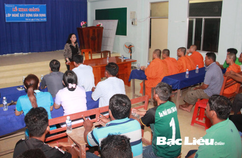 Huyện Vĩnh Lợi: Mở lớp dạy nghề bậc sơ cấp đầu tiên cho đồng bào Khmer