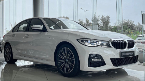 Kích thước BMW 330i, so sánh kích thước BMW 330i và BMW 520i