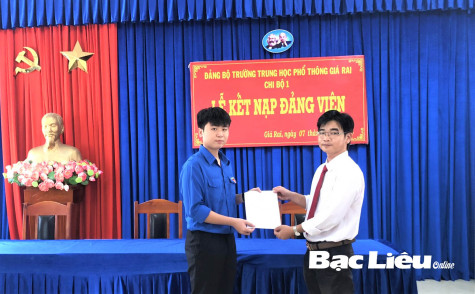 Võ Khôi Nguyên: Tự hào được đứng vào hàng ngũ của Đảng