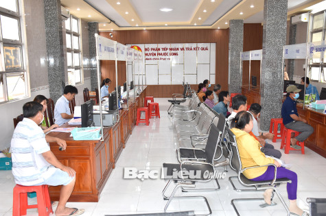 Đẩy mạnh công tác cải cách hành chính
