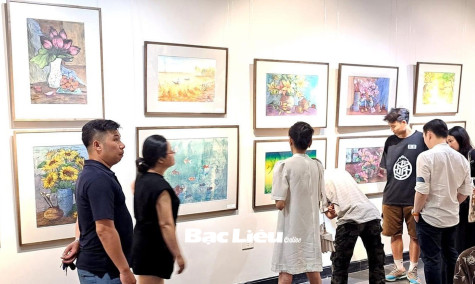 Sắc màu miền Tây​ trên đất thủ đô