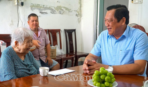 Tô thắm đạo lý “Uống nước nhớ nguồn”