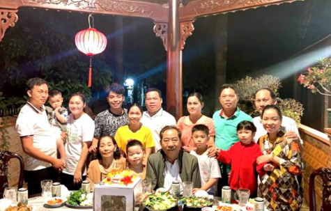 Tiếng đời vọng mãi