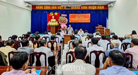 Thực hiện tốt chính sách đối với người có uy tín