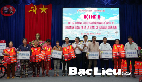 Hải quân - ngư dân gắn kết keo sơn