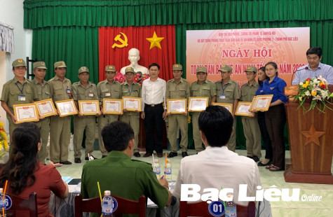 Phường 3 (TP. Bạc Liêu): Khen thưởng 15 tập thể, cá nhân có thành tích trong phong trào TDBVANTQ