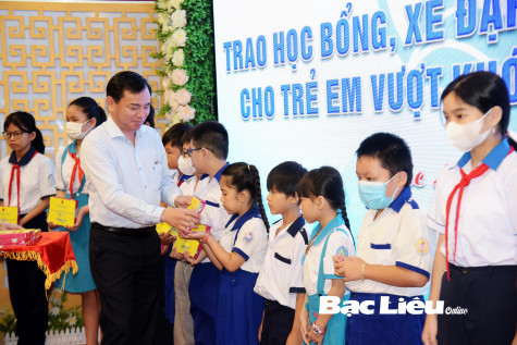 Quỹ Bảo trợ trẻ em tỉnh Bạc Liêu: Hơn 700 triệu đồng chăm lo, tiếp sức học sinh có hoàn cảnh khó khăn