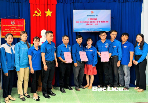 Thành đoàn TP. Bạc Liêu: Bàn giao hơn 1.000 đoàn viên sinh hoạt hè tại địa bàn dân cư về trường học