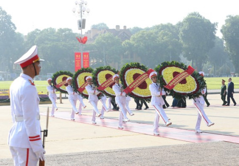 Lãnh đạo Đảng, Nhà nước vào Lăng viếng Chủ tịch Hồ Chí Minh nhân dịp 78 năm Quốc khánh