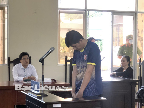 18 năm tù cho kẻ giết người tình trong tiệm tạp hóa